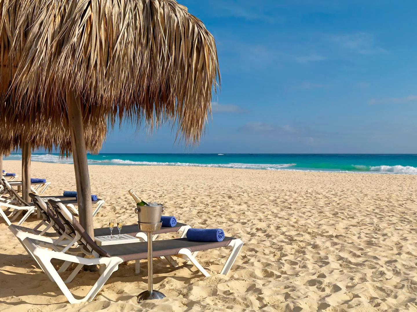 ***** Rezort Hard Rock Hotel & Casino Punta Cana (Adults Only) Dominikánská republika