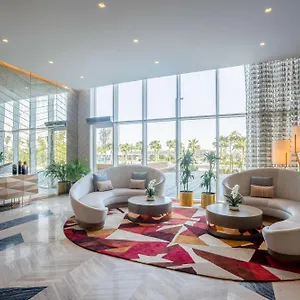 Hotel Radisson Damac Hills Dubai